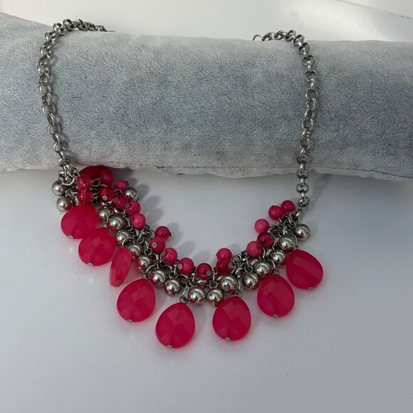 Hot Pink Teardrop Bib Necklace Silver Tone Chain Beaded Statement Jewelry - Picture 5 of 7